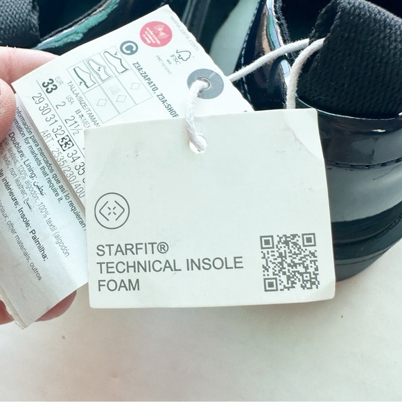 Zara Girls New Patent Leather Loafers in Navy NWT - Picture 10 of 12